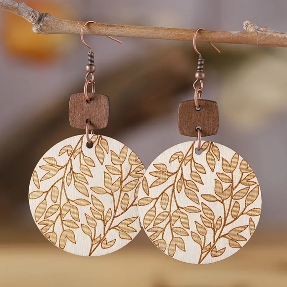 Hand Crafted Jewelry - Bohemian Wooden Leaf Earrings